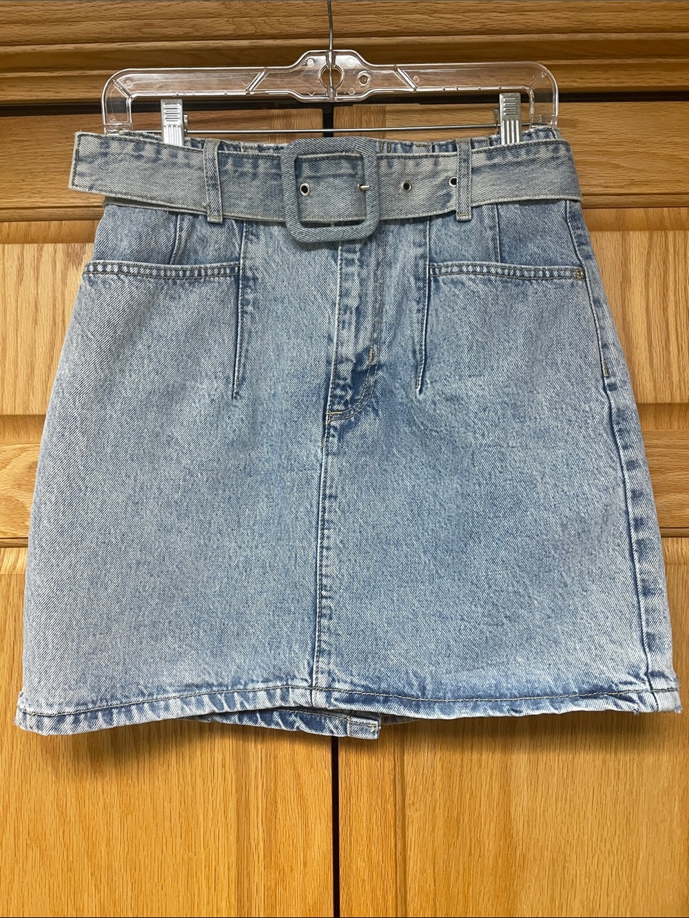 Zara Light Blue Denim Mini Skirt with Belt - Size Medium